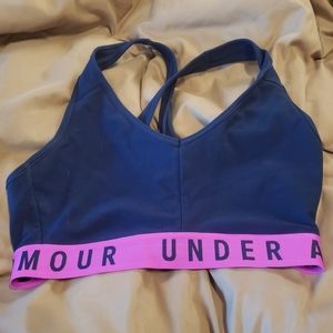 Under armour bra size medium